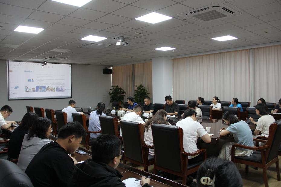 廣弘公司開展公司法、民法典專題培訓(xùn)活動(dòng)